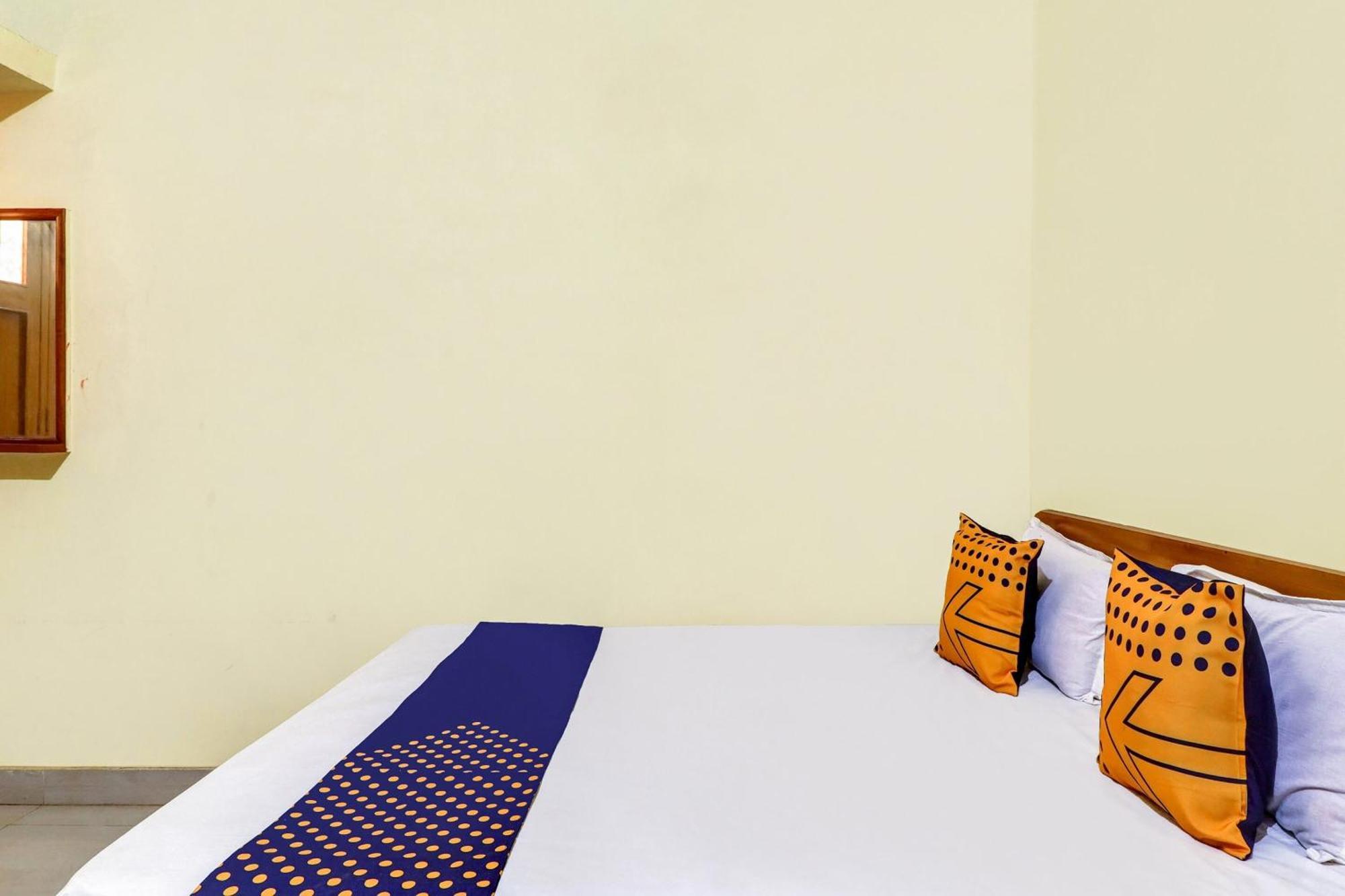 Hotel O Shivaye Rest House Deoghar Eksteriør bilde